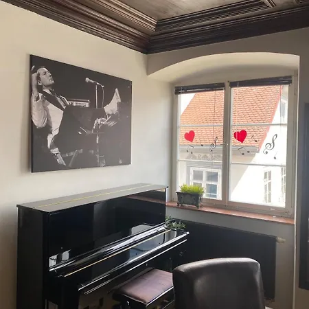 Apartment Moderner Altstadttraum *