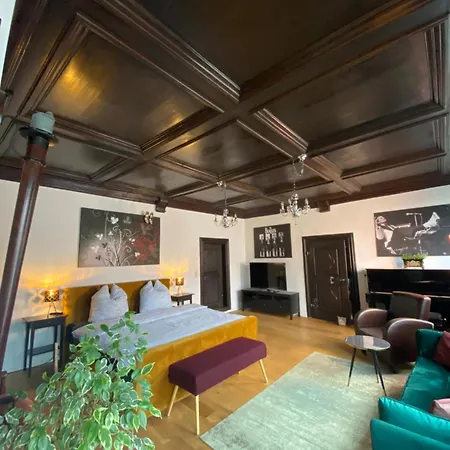 Apartment Moderner Altstadttraum