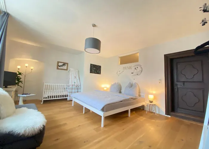 アパート Moderner Altstadttraum イスニー・イム・アルゴイ